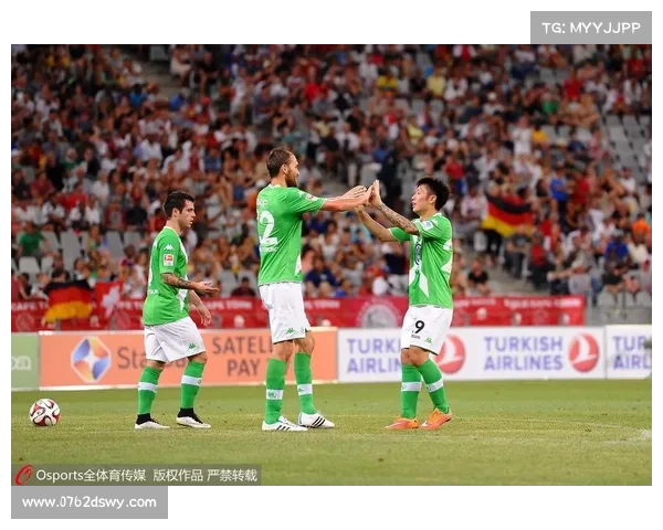 美国vs日本友谊赛普利西奇巴洛贡长友佑都前田大然首发对决